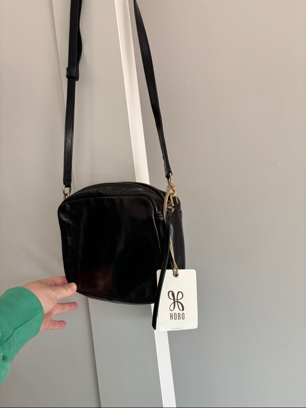 *NWT* HOBO Renny Leather Crossbody Bag - Picture 8 of 13